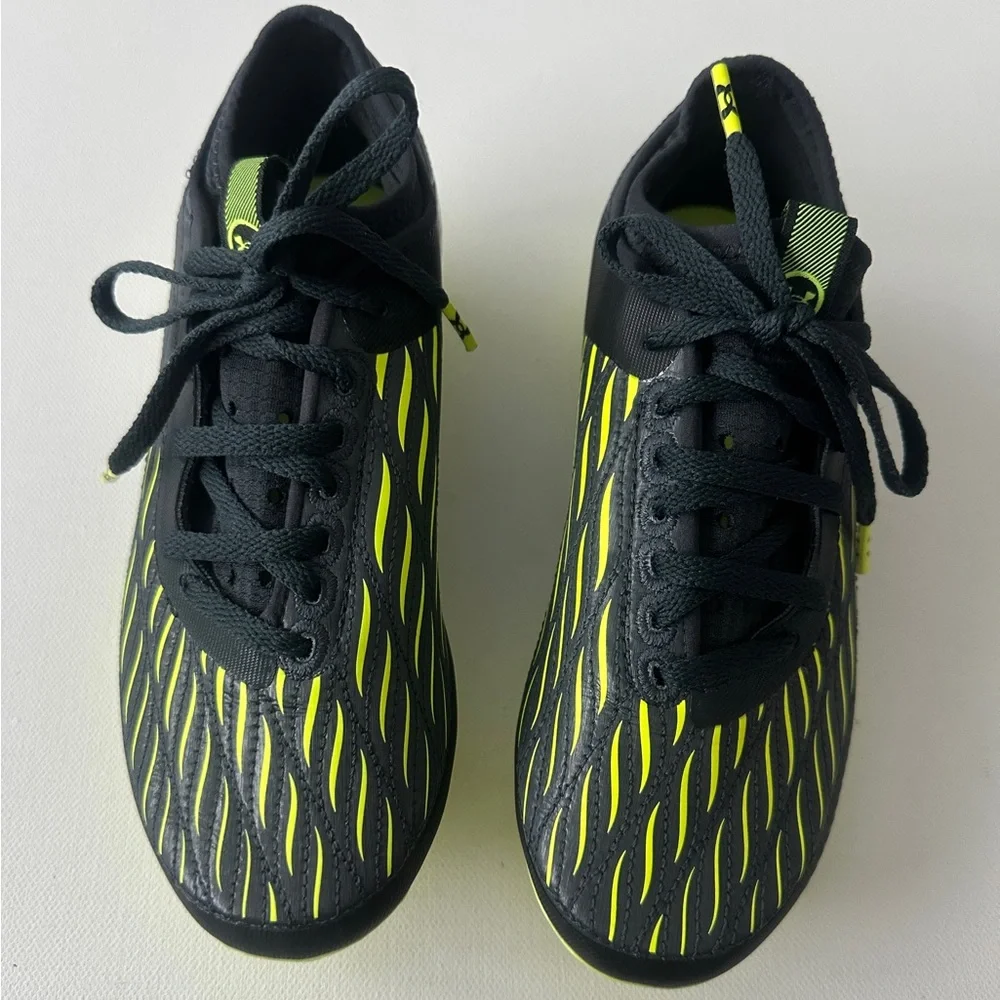 Under Armour Kids' Black & Neon Yellow Soccer Cleats